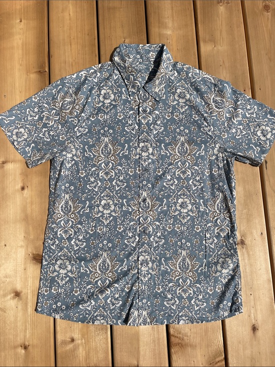 Abercrombie & Fitch Other - Abercrombie & Fitch Blue Paisley Short-Sleeve Button Down
